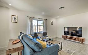 Sunny Delray Beach Home, 2 Mi To The Beach!